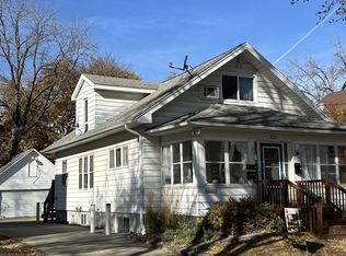 223 10th Ave SE, Rochester, MN 55904