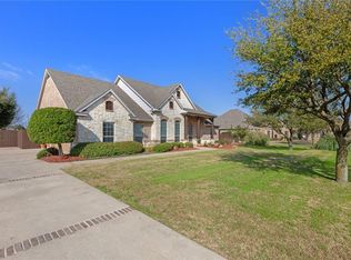 2 Lone Star Dr, Waco, TX 76708
