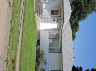 1708 Woodland Dr, Columbus, NE 68601