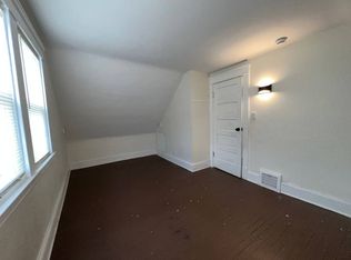 11313 Proctor Ct, Cleveland, OH 44105