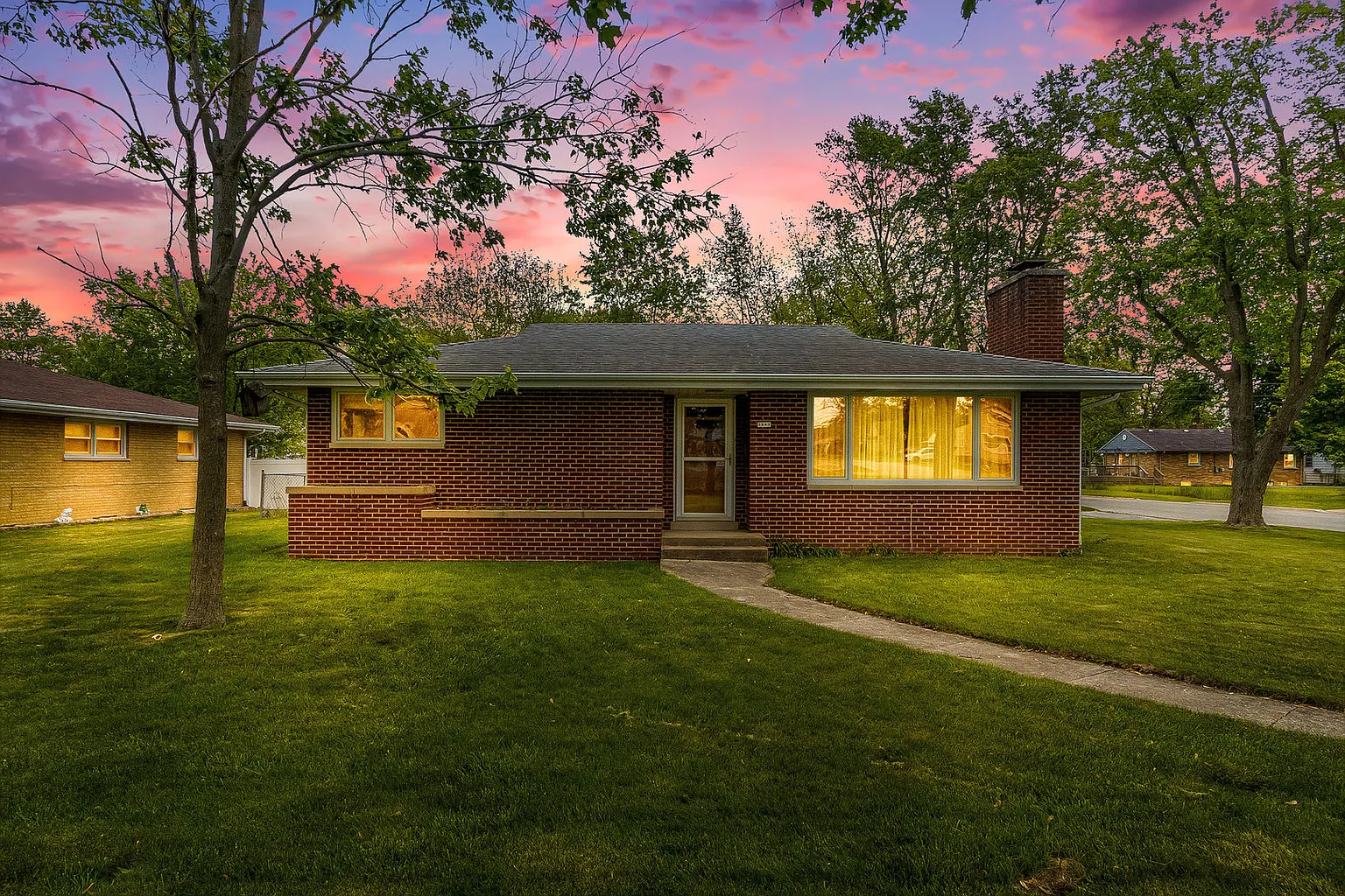 3545 Halsted Blvd photo 1