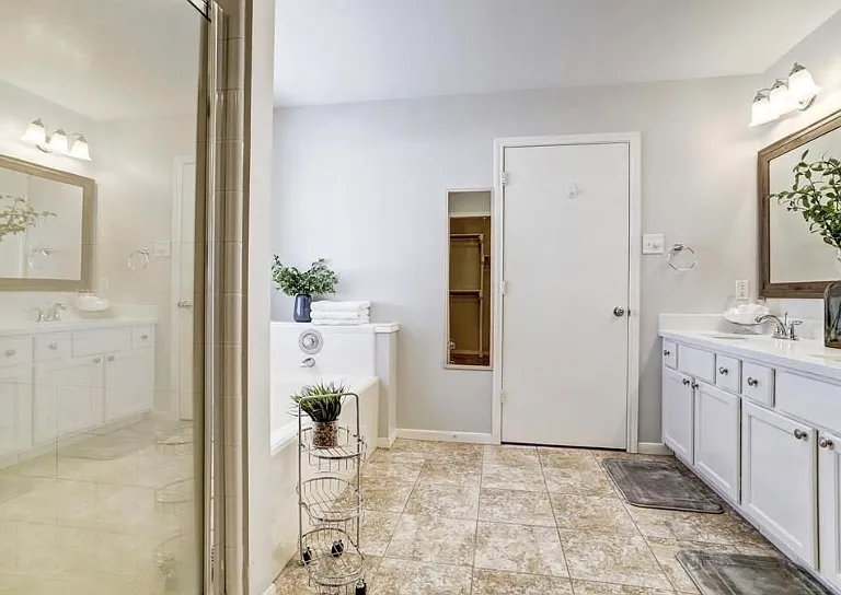 21722 Ridgewood Dr — Photo 12