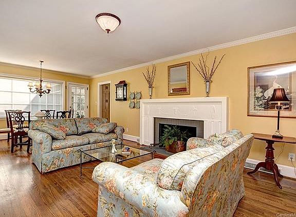 4th image of 5915 Shumard Oak Ln