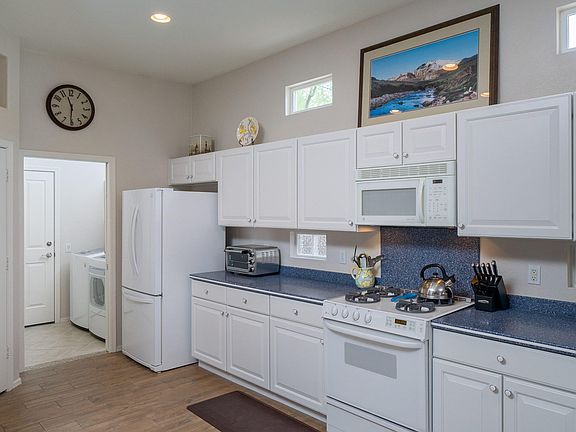 5th image of 5332 W Winding Desert Dr