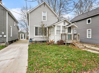 136 Mill St, Vicksburg, MI 49097