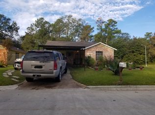 8935 Valley Hollow Dr, Houston, TX 77078
