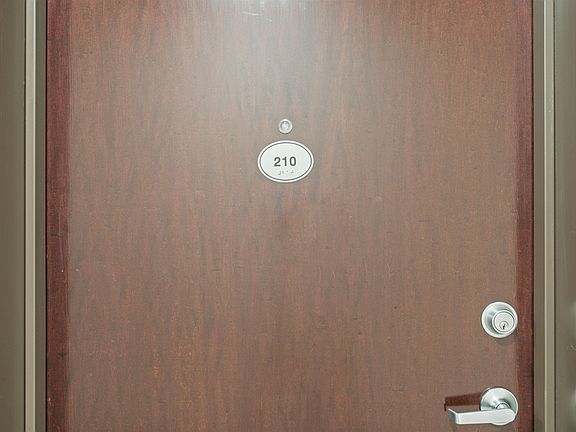 2nd image of 120 Twin Steeples Cir NE Unit 210