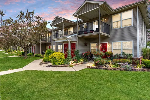 101 Aspen Dr Photo 1