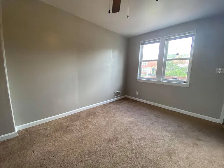 1916 Harman Ave — Photo 10