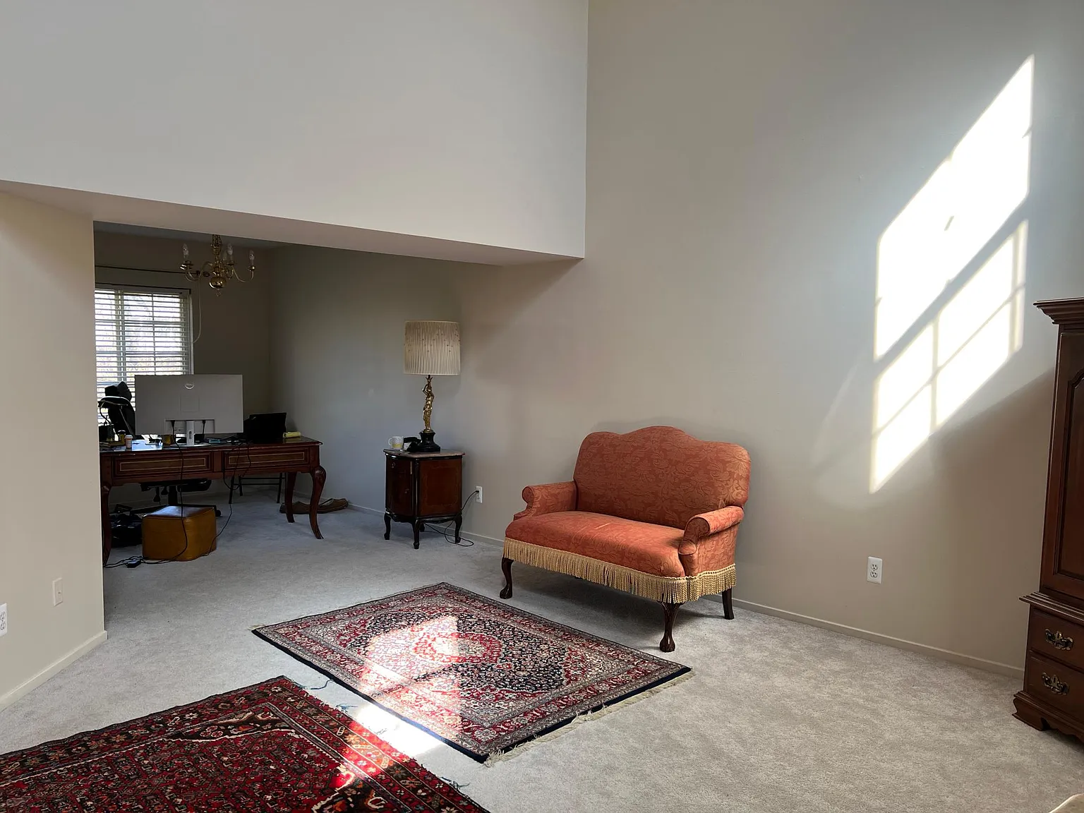 4 bed, 3.5 bath, 2057 sqft, $3,200 — Photo 4