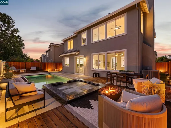 1015 Lantern Bay, Hercules, CA 94547