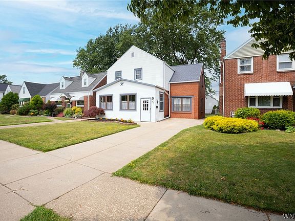 3rd image of 94 Ridgewood Rd