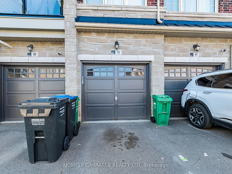 200 Veterans Dr #98 — Photo 39