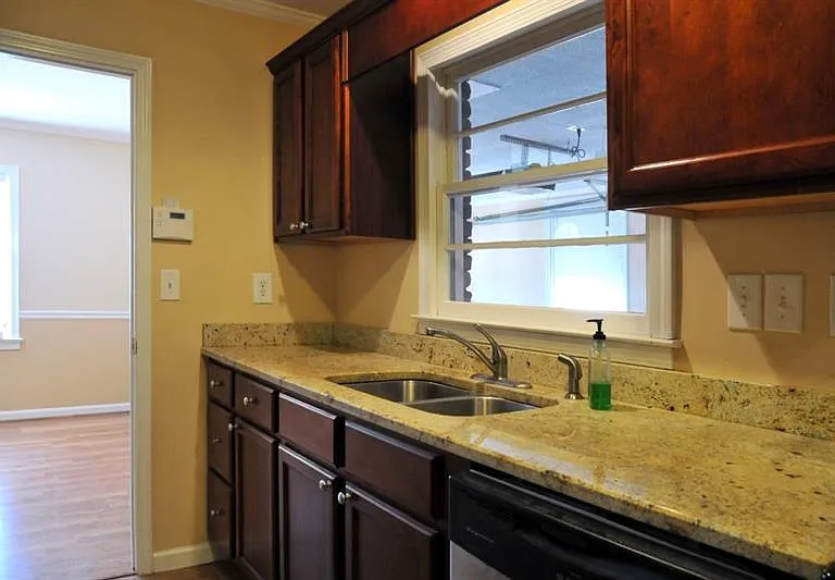 1278 Fairhill Ln NE — Photo 14