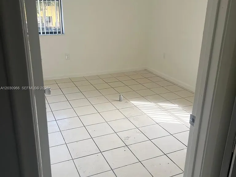 546 NW 114th Ave #202 — Photo 13