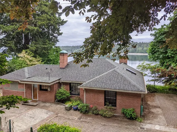 5111 Sunrise Beach Road NW, Olympia, WA 98502