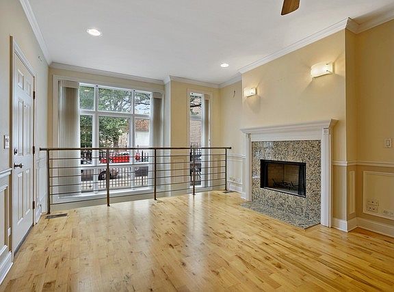 2nd image of 1447 N Bosworth Ave APT 1