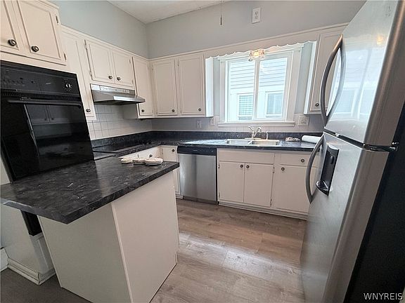 2nd image of 46 Cunard Rd