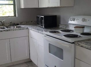 9915 Chireno St, Dallas, TX 75220