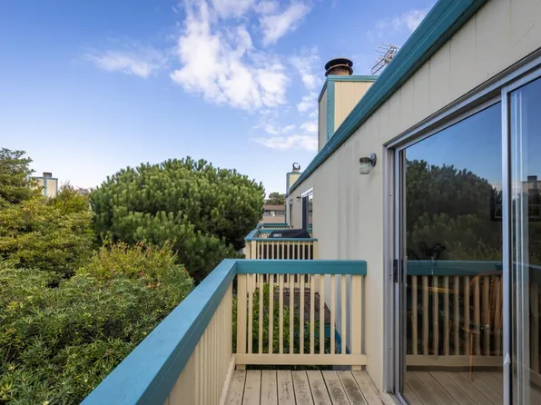 912 Harcourt Ave APT A, Seaside, CA 93955