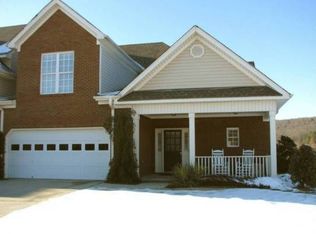 3112 Mallard Point Dr SE, Owens Cross Roads, AL 35763