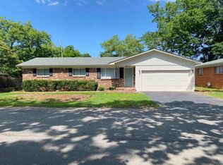 224 Sunnymeade Dr, Little Rock, AR 72205