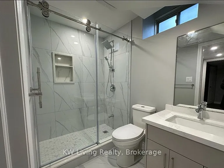 158 William Bartlett Dr #LOWER — Photo 3