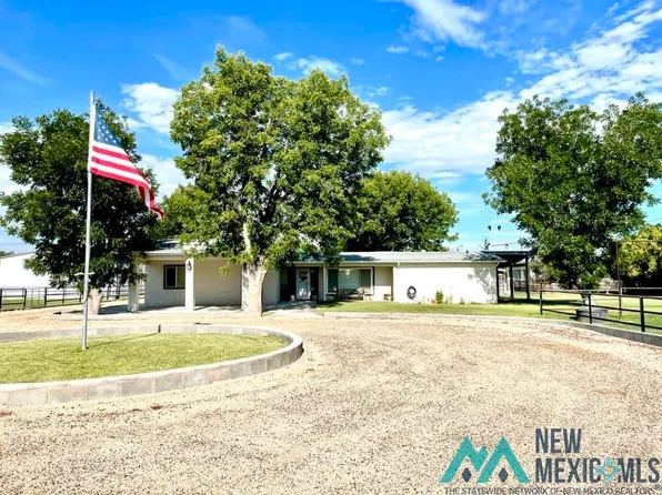 1715 N Canal St, Carlsbad, NM 88220