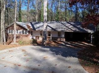 3646 Charles Dr, East Pt, GA 30344