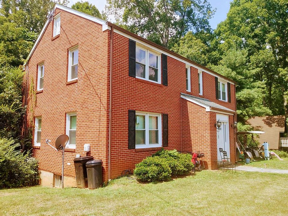 1st image of 1322 Spruce Street Ext
