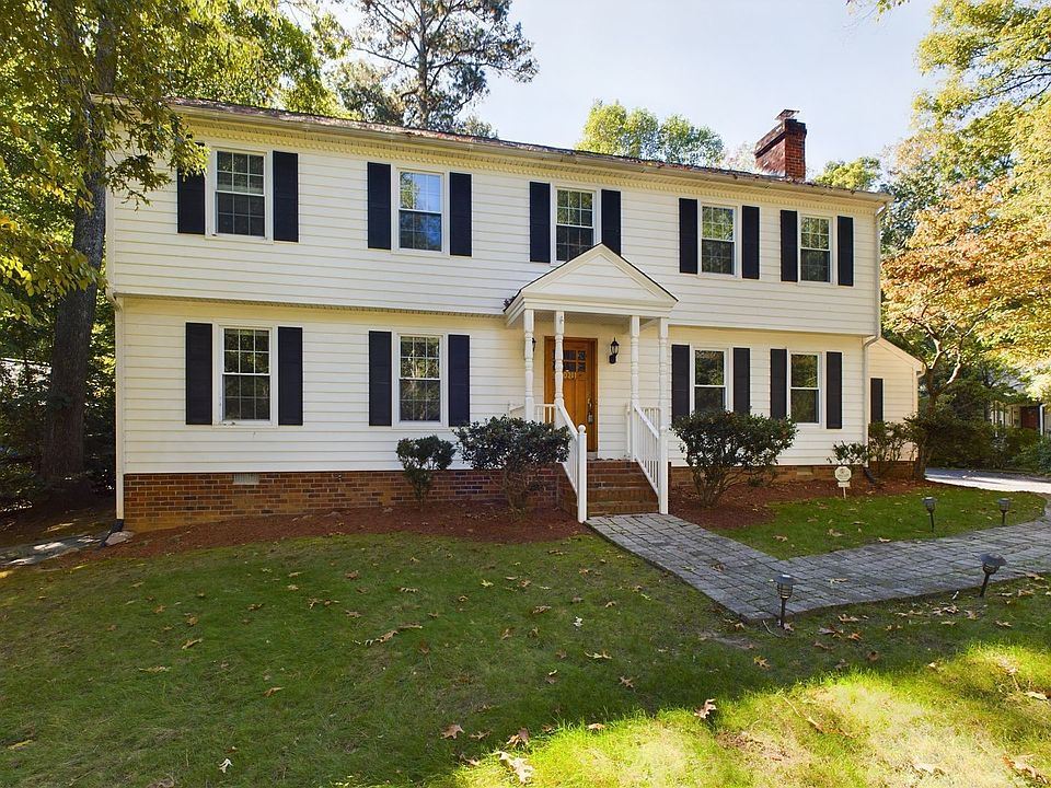 1st image of 10211 Windbluff Dr