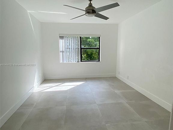 4th image of 8290 Lake Dr APT 331