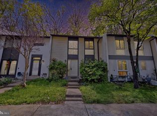 2319 Emerald Heights Ct, Reston, VA 20191