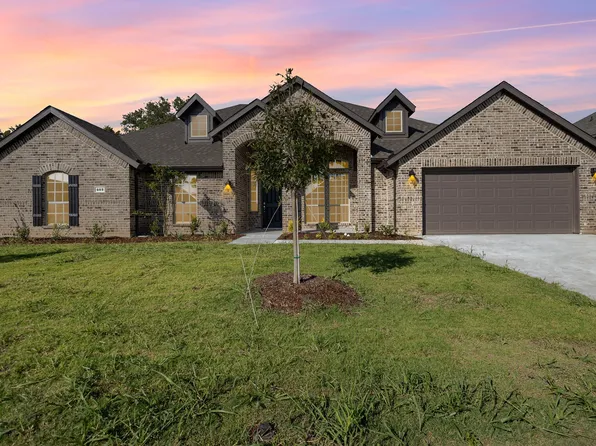 605 Candace Dr, Desoto, TX 75115