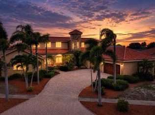 1005 Piano Ln, Apollo Beach, FL 33572