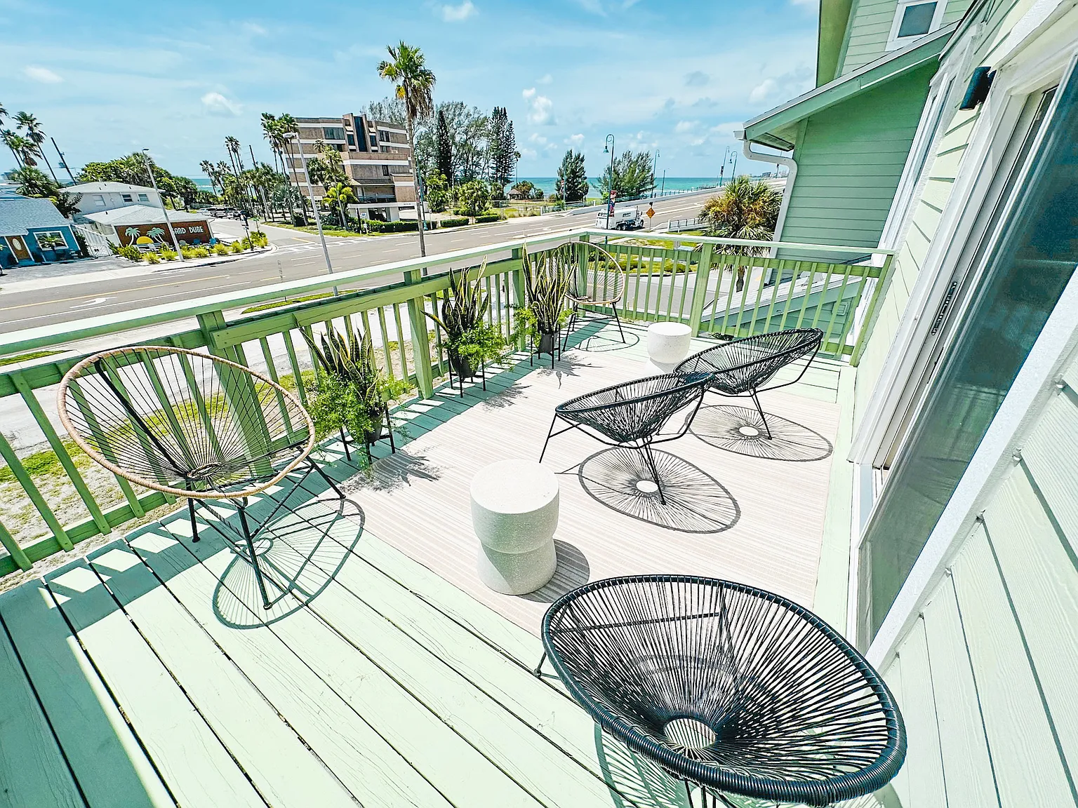 4 bed, 2300 sqft, $7,000 — Photo 4