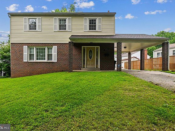 2nd image of 6703 Vanessa Dr