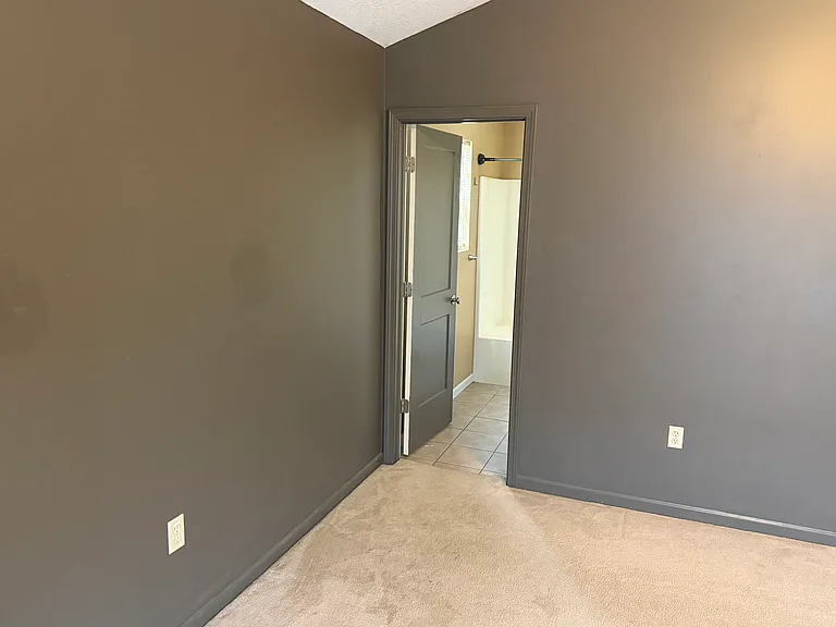 2607 Harrier Dr #1 — Photo 31