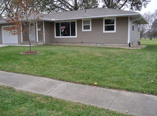 2190 Northview Dr, Marion, IA 52302