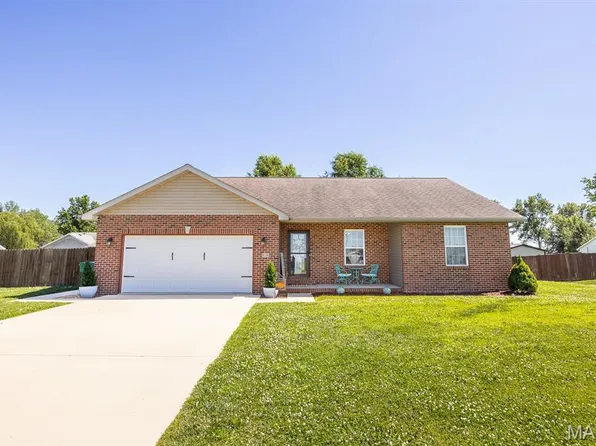 636 Hailie St, Saint Libory, IL 62282