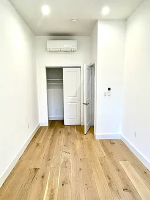 Rented by Metropolitan Property Group | media 22