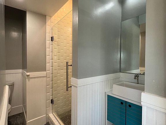 3rd image of 2171 Logan Ave APT 14