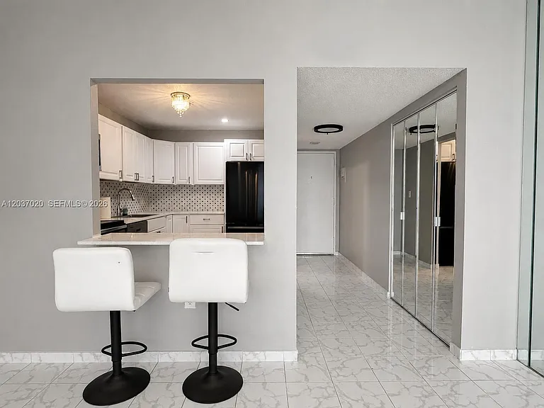 20505 E Country Club Dr #138 — Photo 4