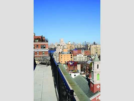 Sold by Stribling | media 28