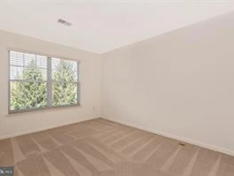 13118 Shamrock Glen Dr — Photo 28