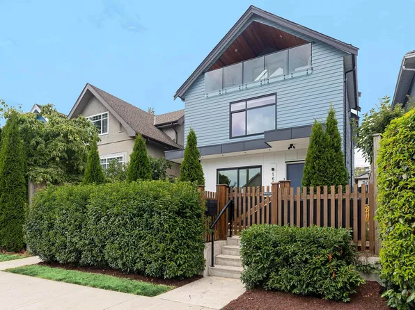 1621 E 11th Ave #1, Vancouver, BC V5N 1Y8