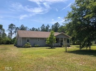 56 Stephen Park Rd, Nahunta, GA 31553