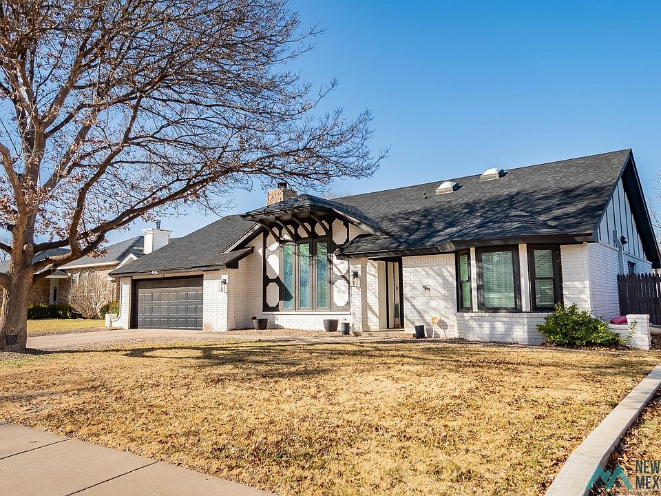 1st image of 416 Chanticleer Pl