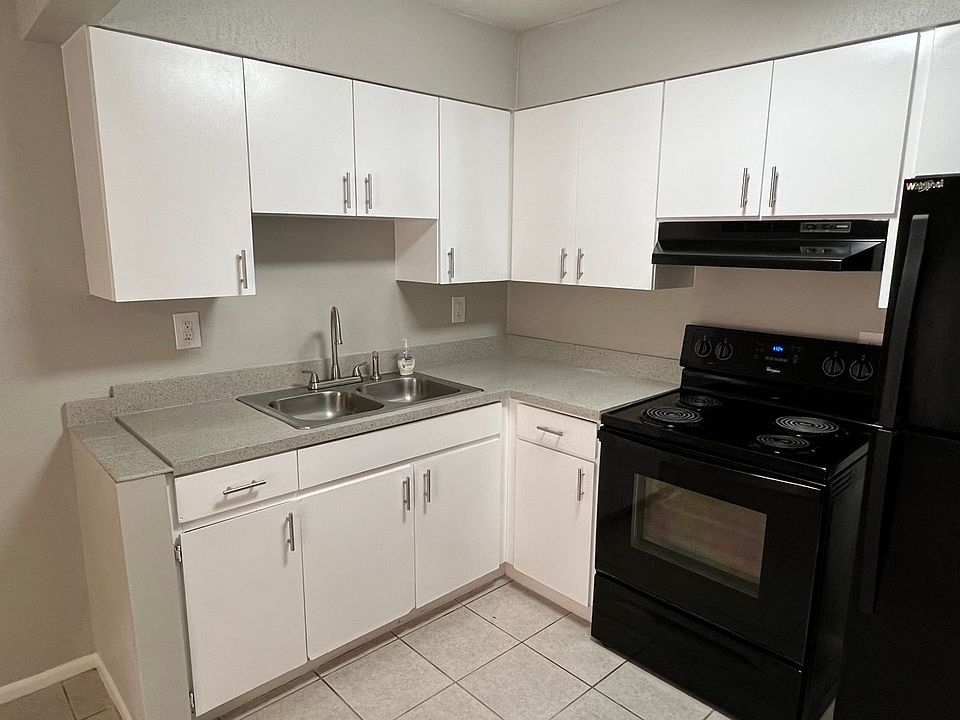 Uptown Townhomes Apartment Rentals Lutz, FL Zillow