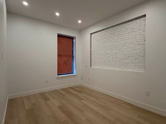 5th image of 30-71 Steinway St #2R